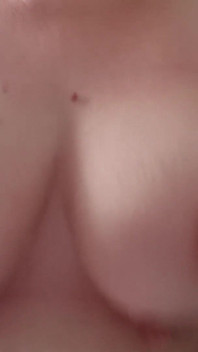 Seksi dan panas
