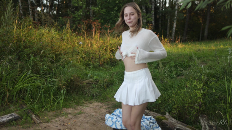 Stunning18: Di Lake Shore