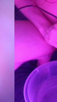 Nafukování a šukání mého ptáka s endoskopem - celé video