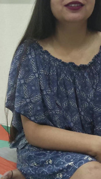 Com tesão indiana Saara masturbando-se muito muito quente xxx vídeo