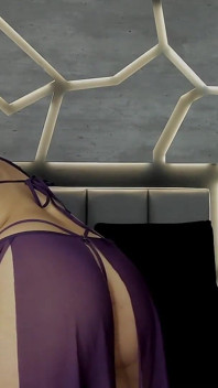Sofia Moon ke saath ek par P2
