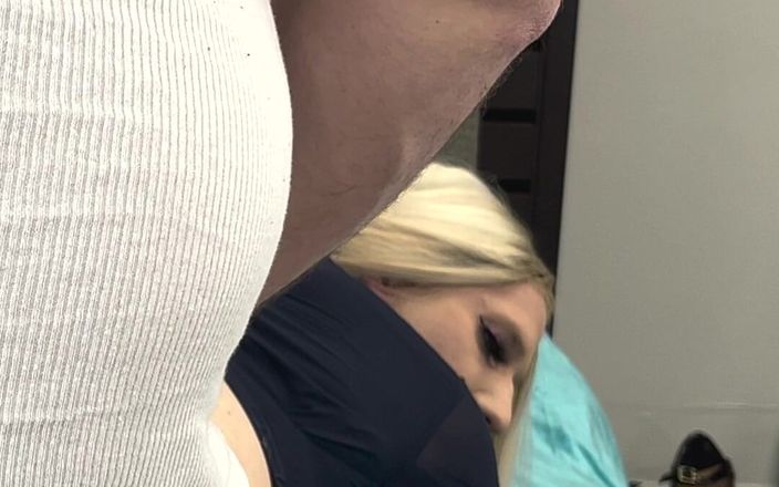 Sissy Bailey Wilde: Супер горячую блондинку-фембой Bailey Wilde трахнули - подборка 3
