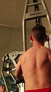 Nový svalový jock Trey Sanders