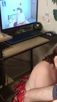Un beau-père regarde notre porno