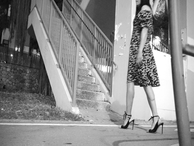 Flawless Legs Walk in High Heels. in Invisible Stockings. (Voyager) Flawless Legs Walk in High Heels. in Invisible Stockings. (Voyager)