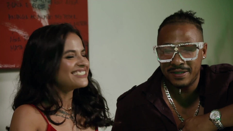 Quente club: Sex in Practice! with Lady MILF and Nego Catra