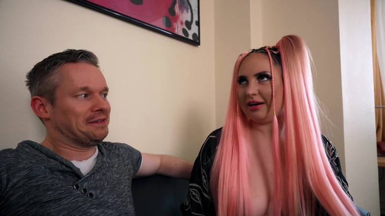 Scout69: German Curvy Girl Give Sugar-daddy No Condom Fuck After Shopping...