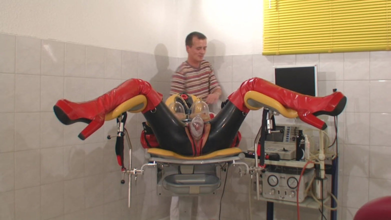 Rubber & Clinic Studio - 1ATOYS: Vakum pelik mengepam dalam getah penuh