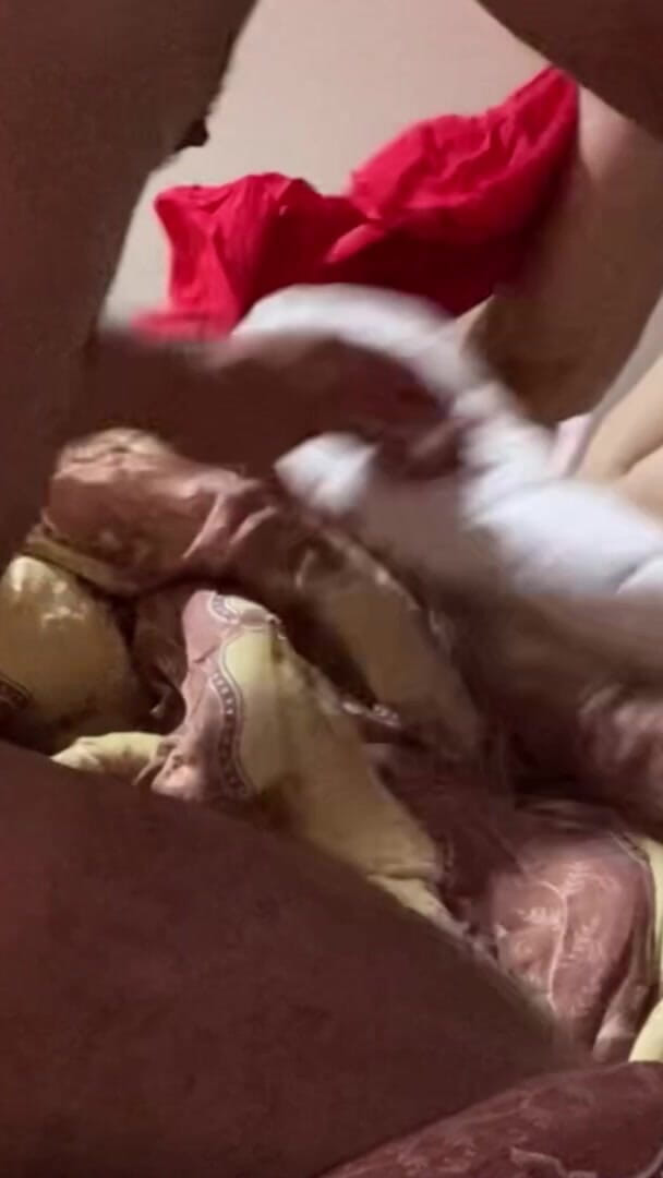 Gangbang Arabic: ファック義理の妹アナルハードコア美しいアラブの女の子