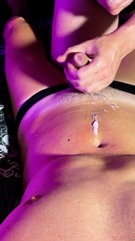 Abs on the Line: Buric, Punching burta si Hands-free Climax