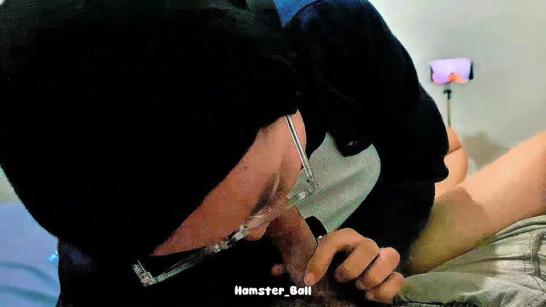 Hamster_Ball: Zapraszanie wykładowcy do pieprzenia na Uniwersytecie Islamskim w Malezji