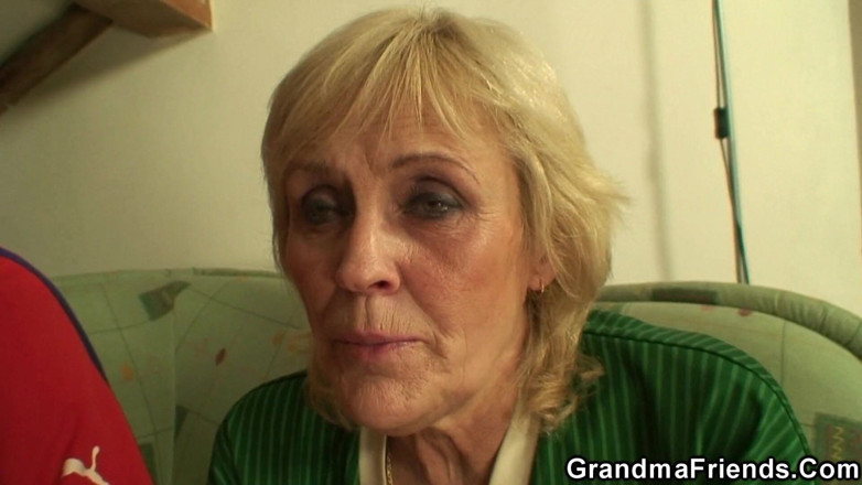 Grandma Friends: Uma foda para os vencedores