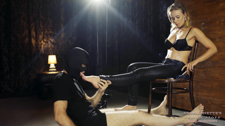 Cruel Anettes fetish world: Mengidamkan tapak