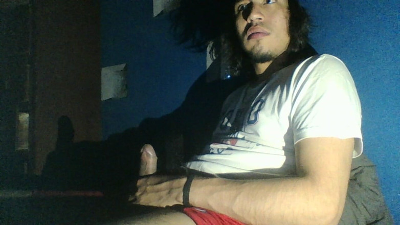 AlexAlejandro13: Um bom pau desesperado para puxar