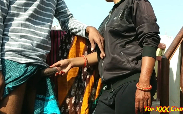 Topxxxcouple: मैं अपनी सेक्सी नई पड़ोसन के साथ रोज मजेदार चुदाई करता हूं।