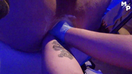 Marcus Pollack Gay: Nohy doširoka od sebe a anální fisting