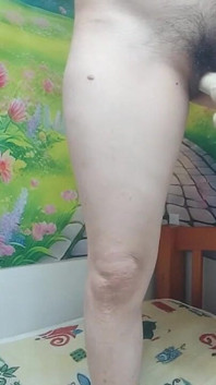 Dildo neuk mijn poesje met zo'n goed schatje