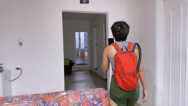 SugarPose: Jasmins erster tag als ghostbuster