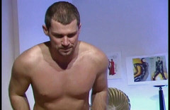 Perfect Porno: Vollbusige MILf-assistentin in einem engen anzug wird von einem jungen...