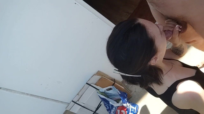 HotFoxyDarya: Blowjob on the balcony with cum on face and mouth