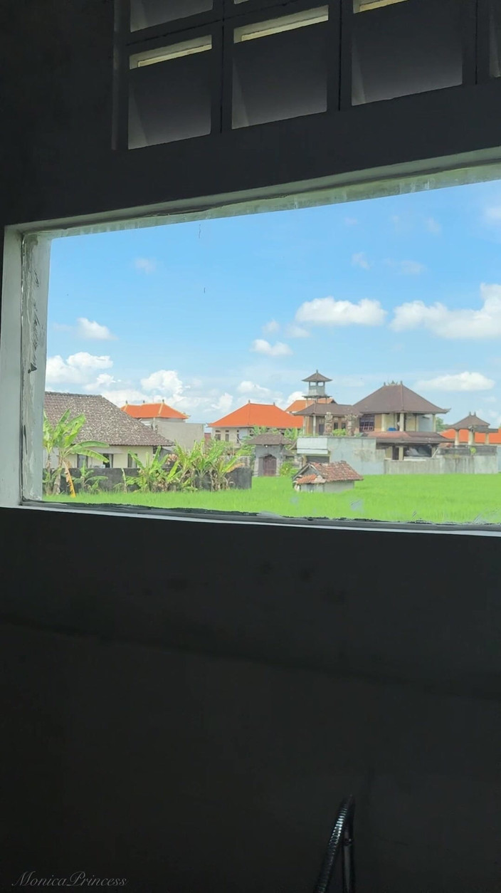 Princess Monica: 비키니를 괴롭히는 발정난 여친, 비누 및 유혹