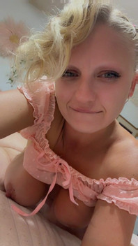 Princess Peach Blowjob