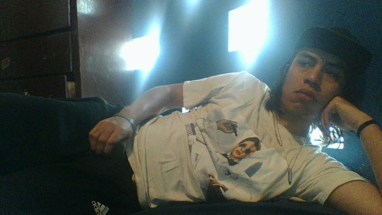 AlexAlejandro13: Ik sta op het punt klaar te komen