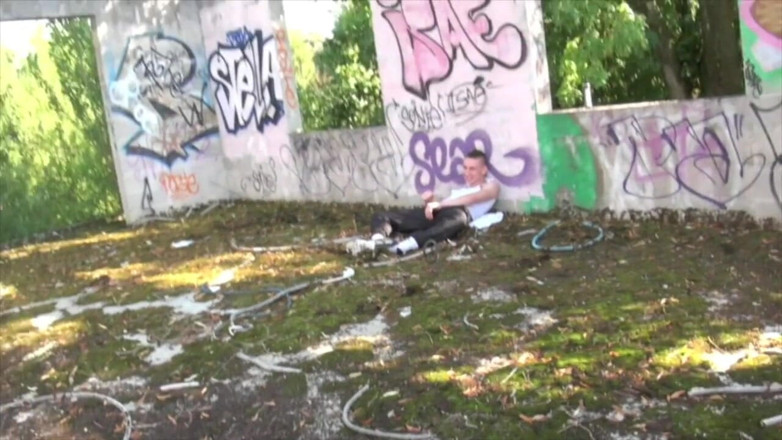 Raw French Bad boys: Twink fucked seyx real straight boy curious in exhib crusiing...