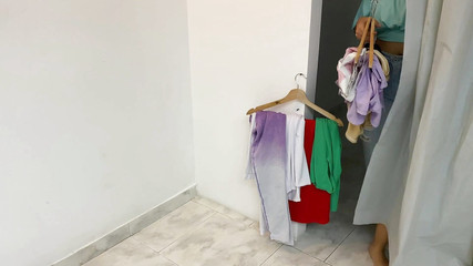 MiaSaintLove: Amateur Camera Records Sexy Girl in the Dressing Room