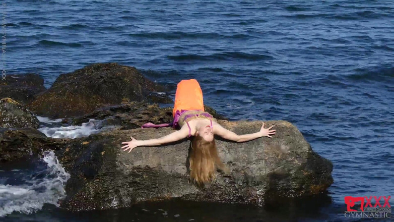 Flexilady: Sexy Mermaid