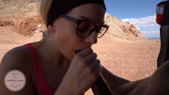 Katie Diggs: Sucer une grosse noire dehors en fait une randonnée parfaite