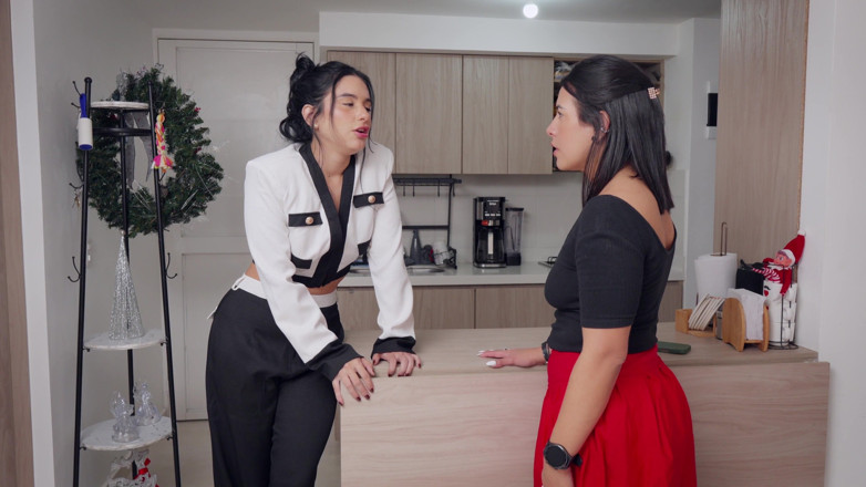 MinGalilea: Ibu kos lesbianku bikin aku sama dia gara-gara aku nggak...