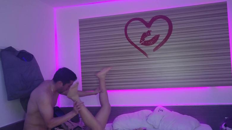 Crystal Phoenix: Homme Mature Baise Une Petite Fille Trans