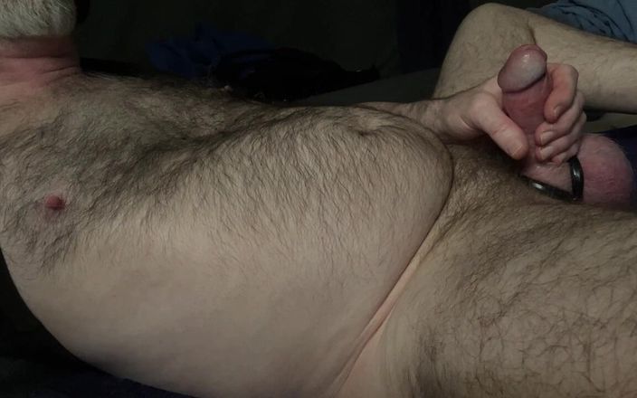 Hairy Verscgn: Masturbare păroasă Spermă