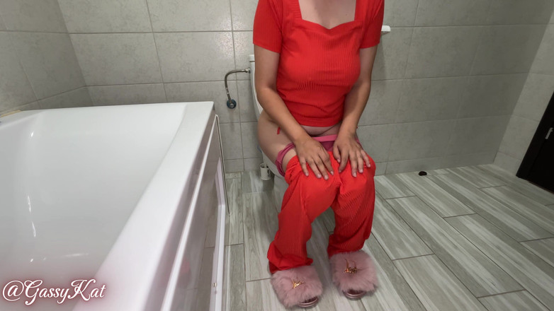 GassyKat: Il bagno quotidiano episodio 32