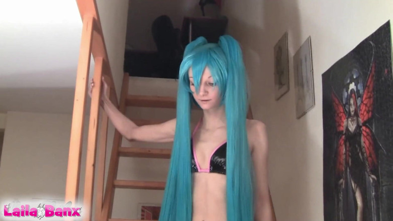 Laila Banx: 흑인 대물 자지에게 따먹히는 Manga teeny