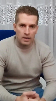Il terapista del sesso ti convince a succhiare il suo grosso cazzo - pov pompino con porcate