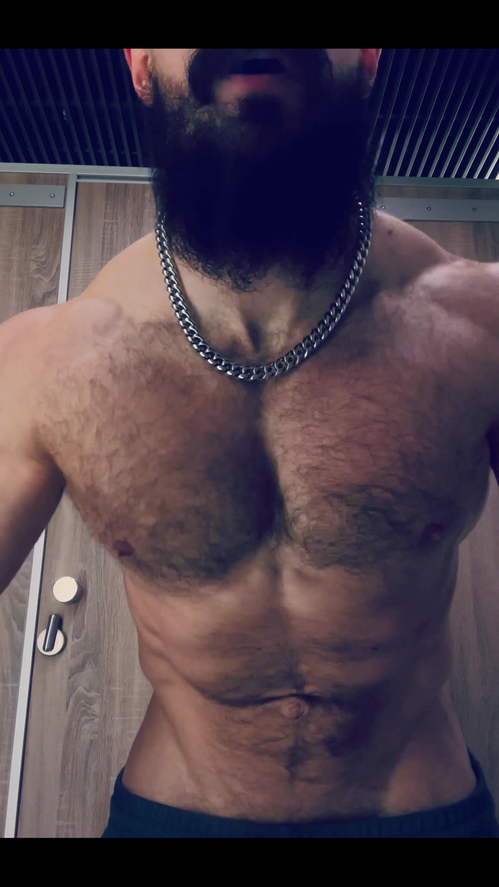 Mister Stone: Jestem spocony, a mięśnie są takie napompowane