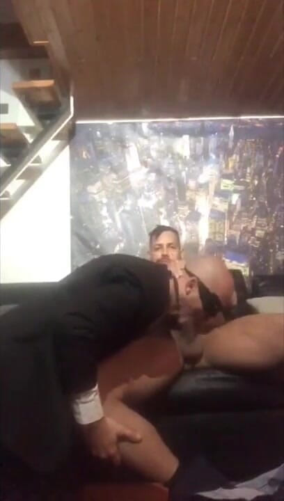 MACHO FUCKER FROM SPAIN: Papi follada a pelo por Viktor Rom