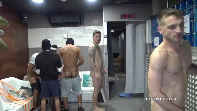First bisex experience with friend: Бісексуальна вечірка з другом і прямо