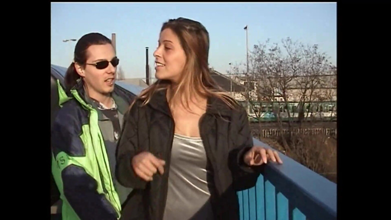Muschi movie official: Hermosa jovencita con cuerpo perfecto es follada al aire libre