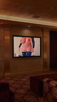 Елегантний sissy club juggsy
