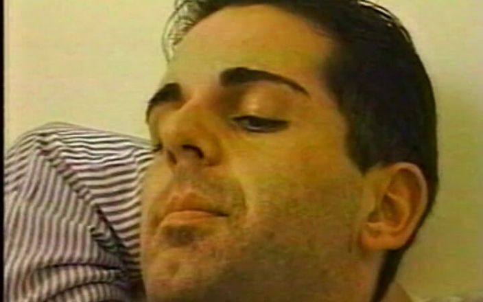 Gay RetroX VHS: Чувственные мужчины в экстазе No1