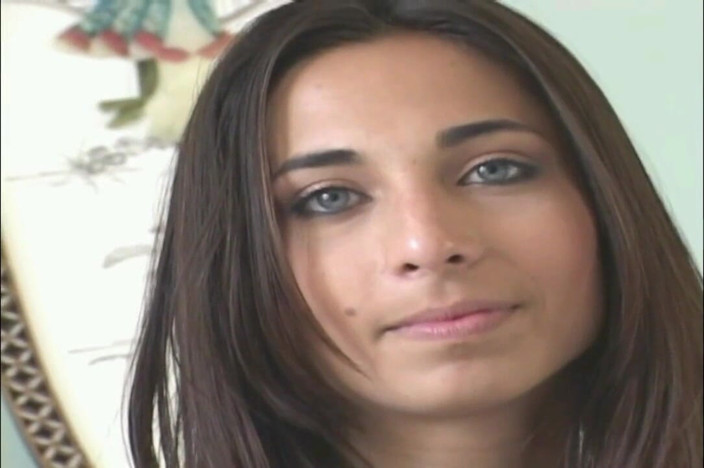 Chica Suicida DVD: Tiffany Taylor punya bokong bahenol yang dibangun untuk dimasukin kontol!