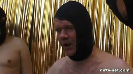Club Express: gol-matol isaabel ke saath doosri saamoohik chudaee aur peshaab paarti