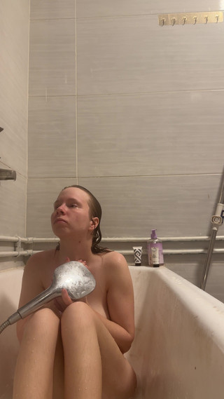 SweetLucy96: Chceš mě napěnit?