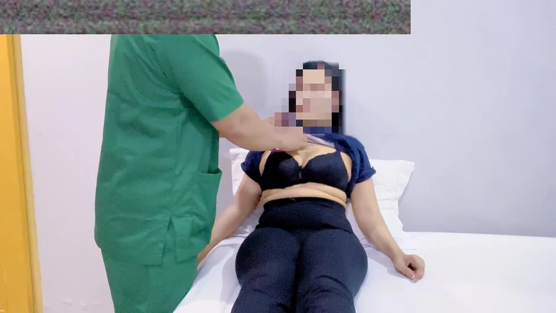 Konsultasikan ke dokter gara-gara toketnya sering dientot dan digelitik tapi malah dientot di ruang pemeriksaan