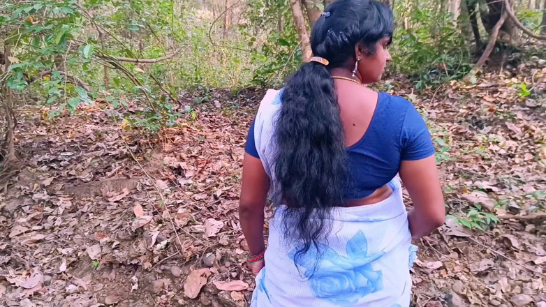 Telugu honey lips: Indiana fode na selva ao ar livre Madrasta e enteado...