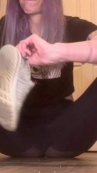 67 tanrıça meşaleleri ve minik beden 7 spor ayakkabı | Total Wreckage