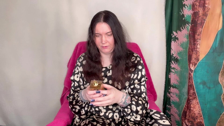 MissFFW: Slečna Ffw rozbalí své nové parfémy